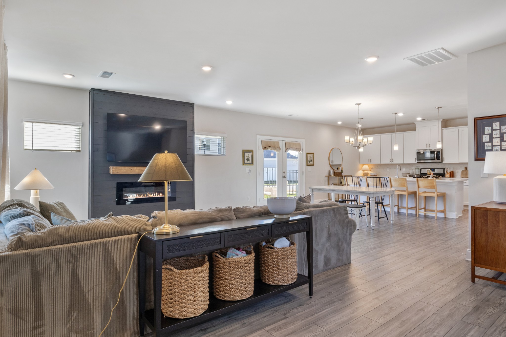 1016 Clover Glen Way