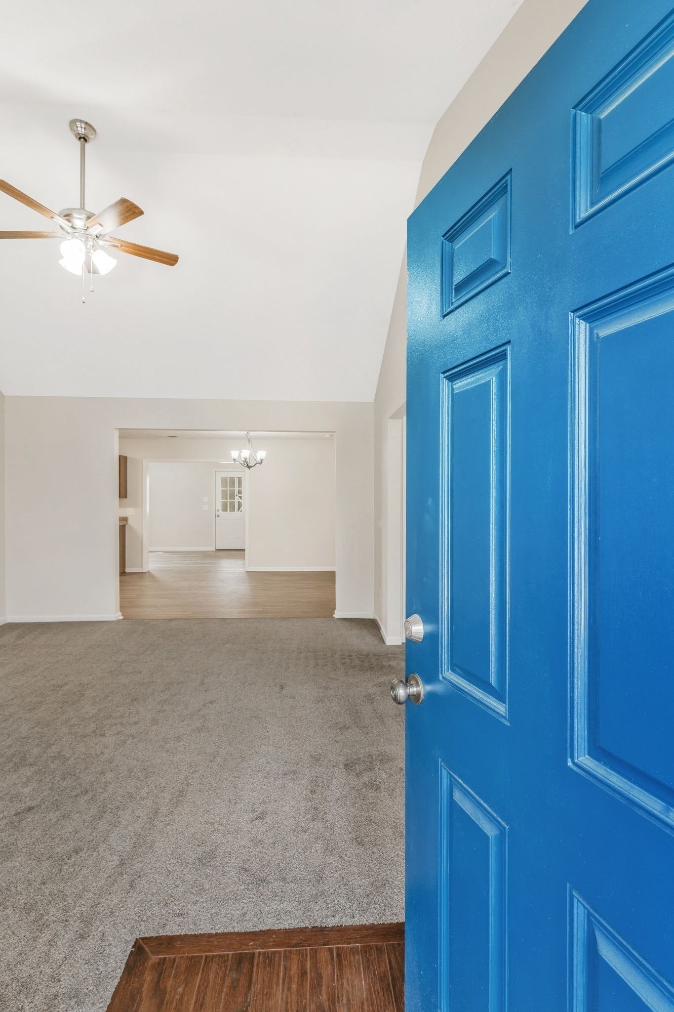 111 Blossom Ct