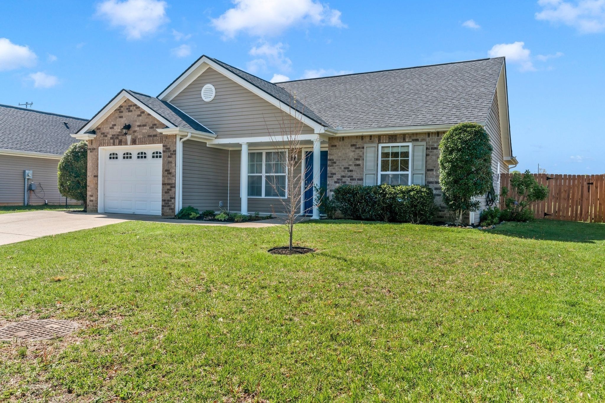 111 Blossom Ct