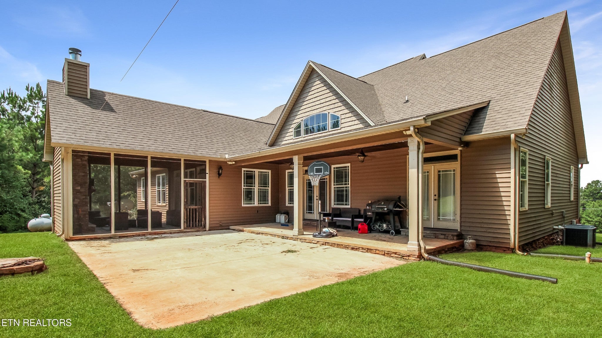 332 Harris Rd