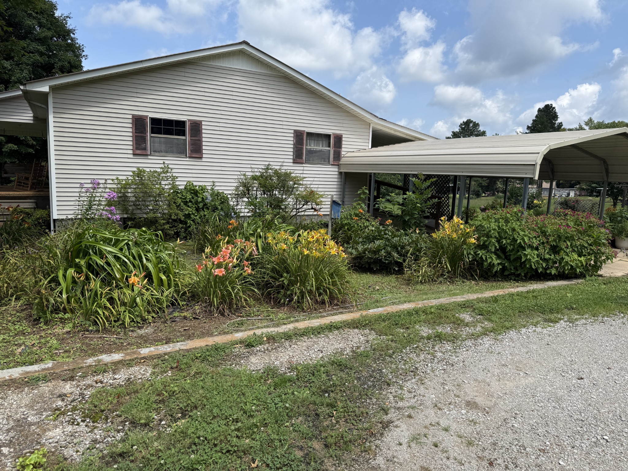 46 Brier Hill Rd