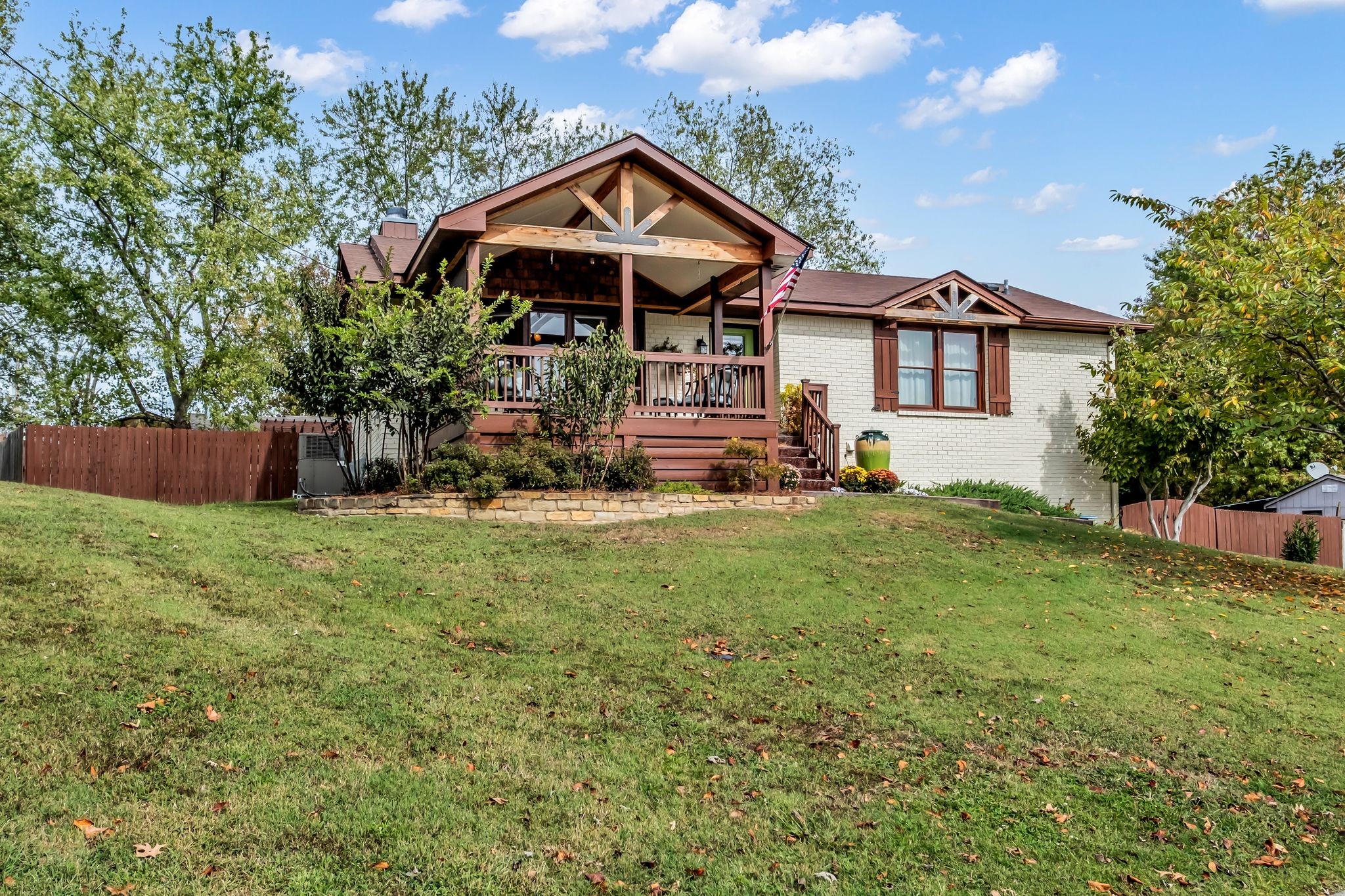 104 Valley View Ct