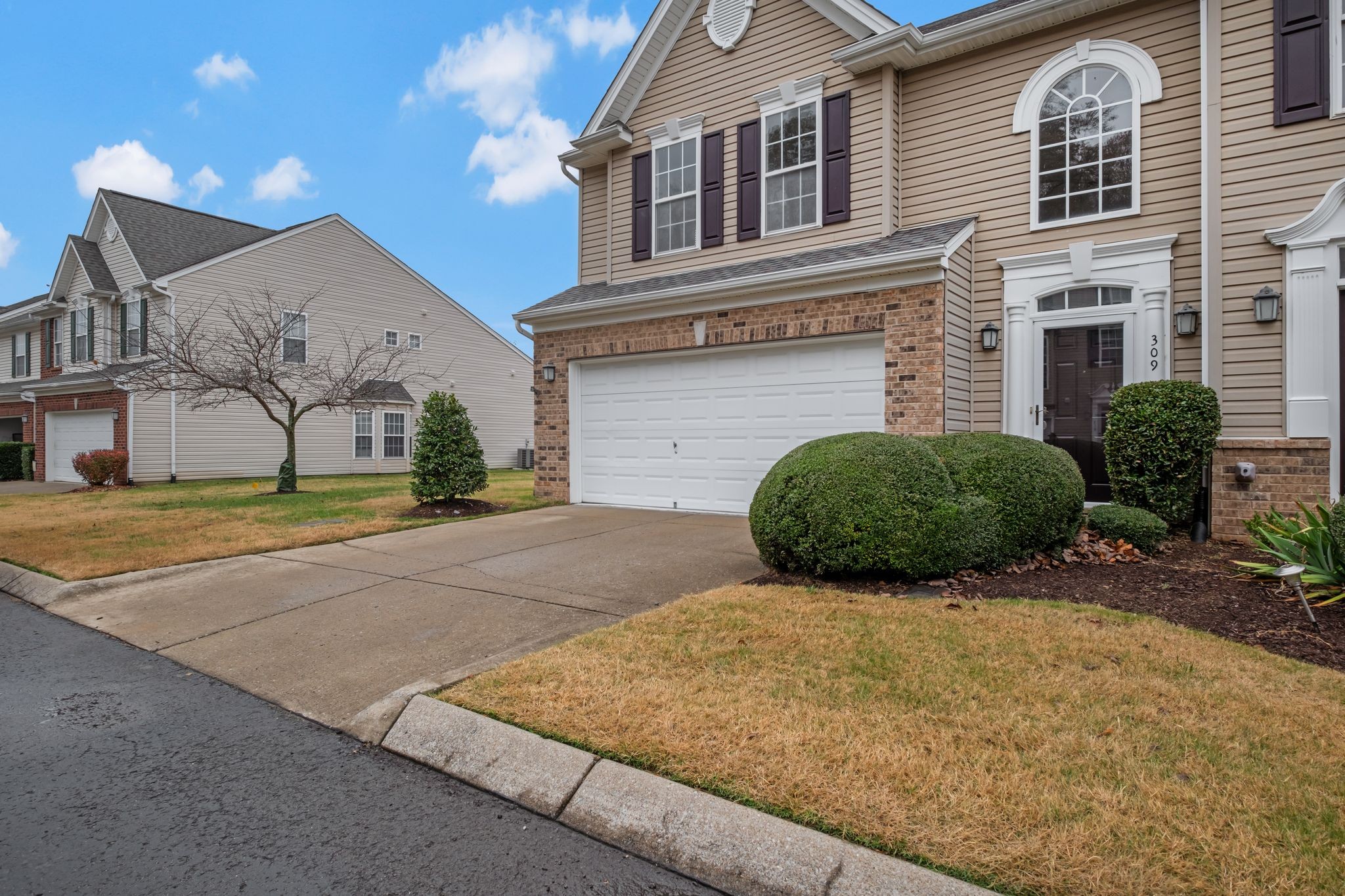 7277 Charlotte Pike 309