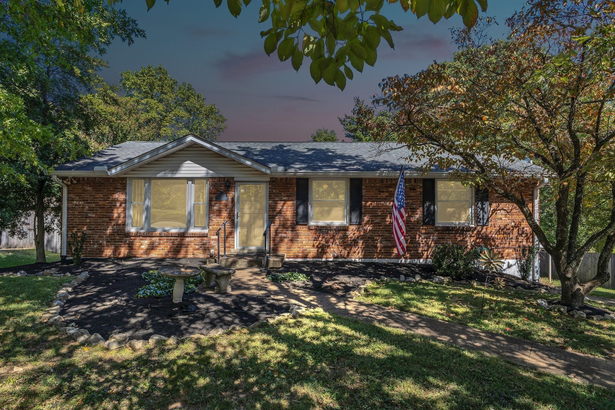 4804 E Longdale Dr