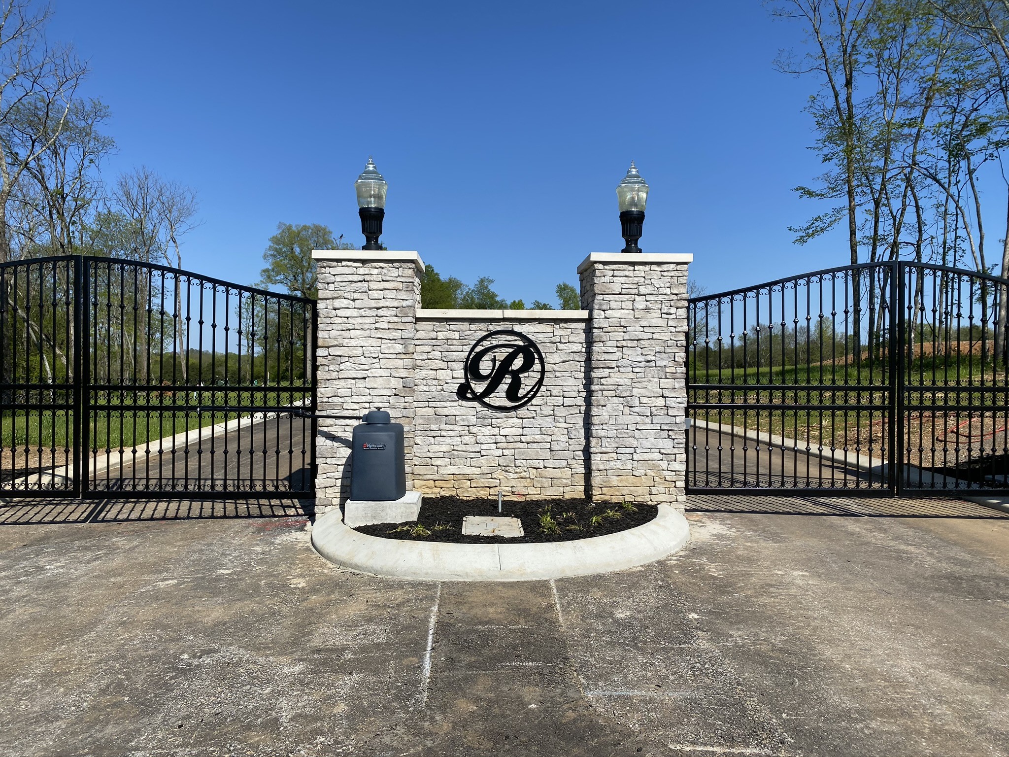 1140 Willow Springs Dr