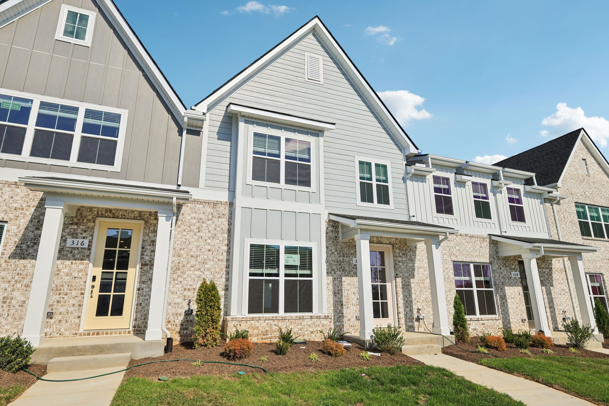 312 Greystone Lee Blvd