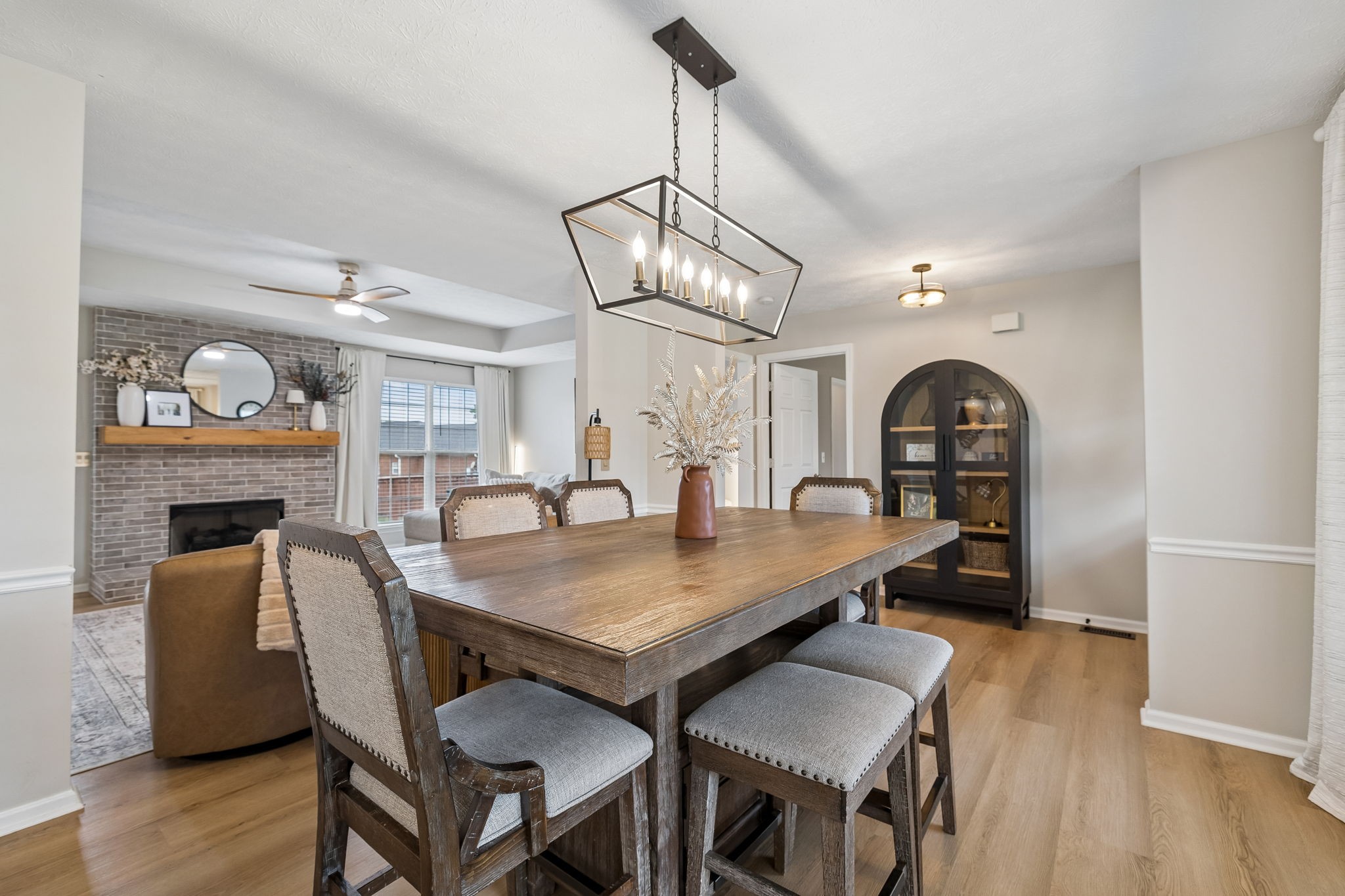 400 Neighborly Ct
