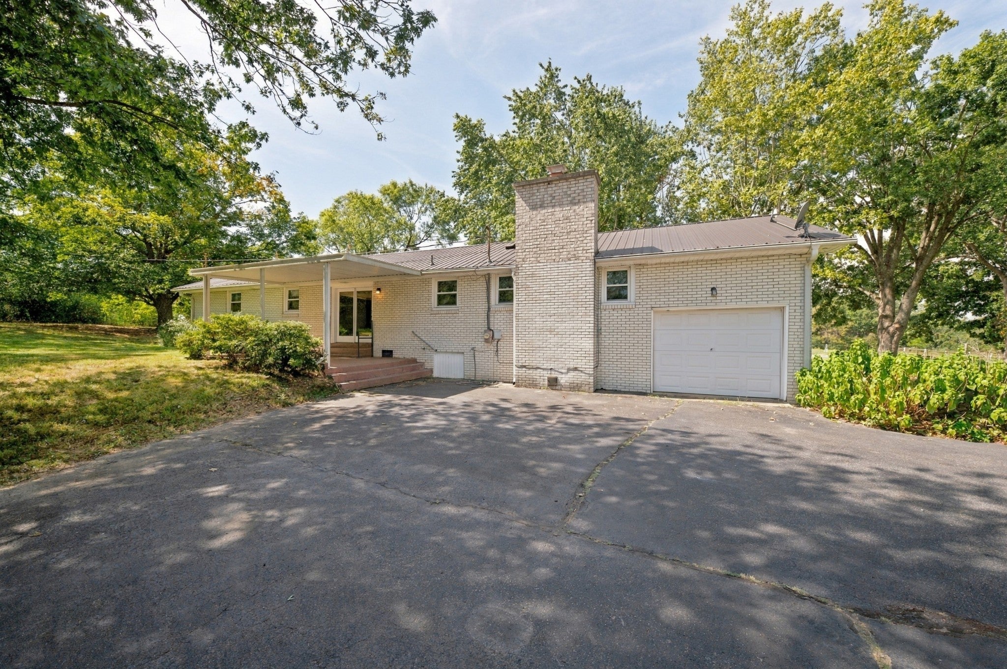 1807 Nelson Rd