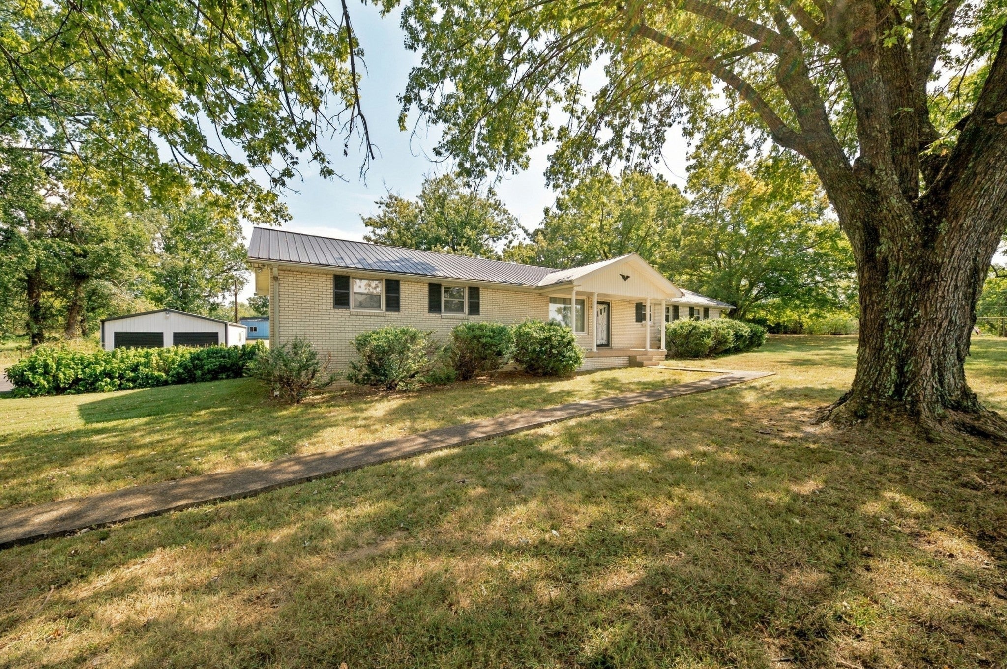 1807 Nelson Rd