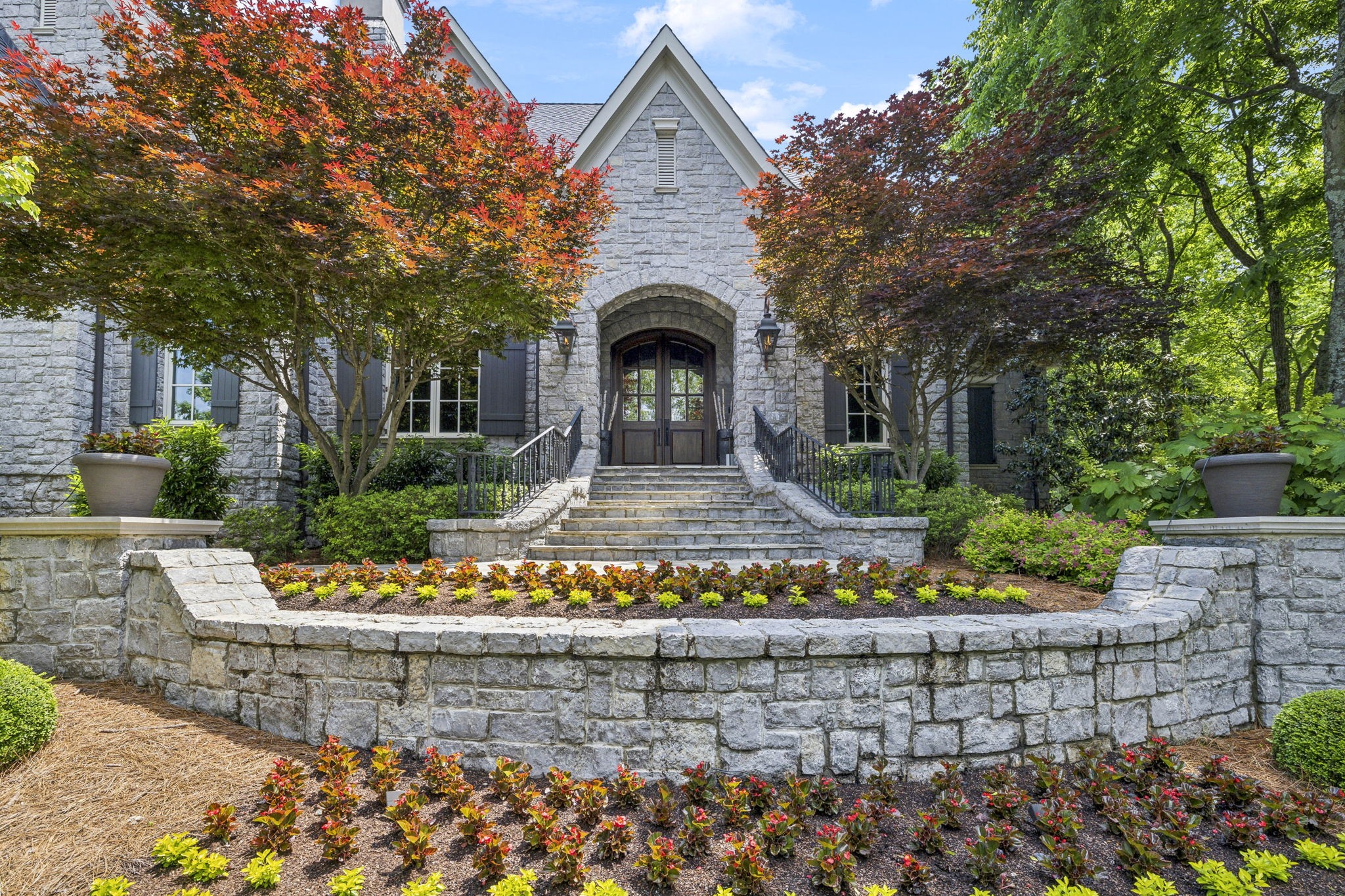 204 Thornhill Crescent