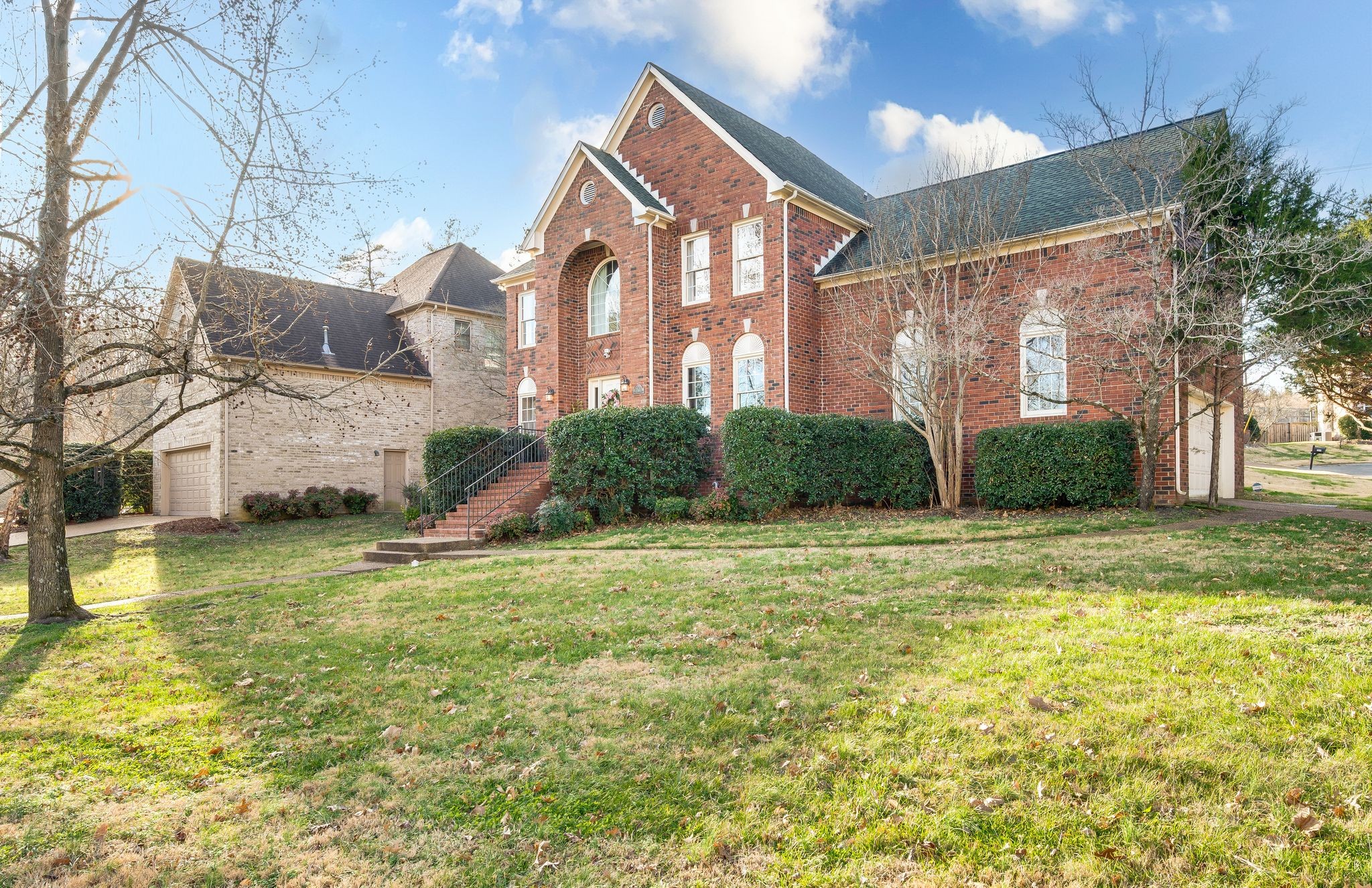 901 Deer Pointe Ct