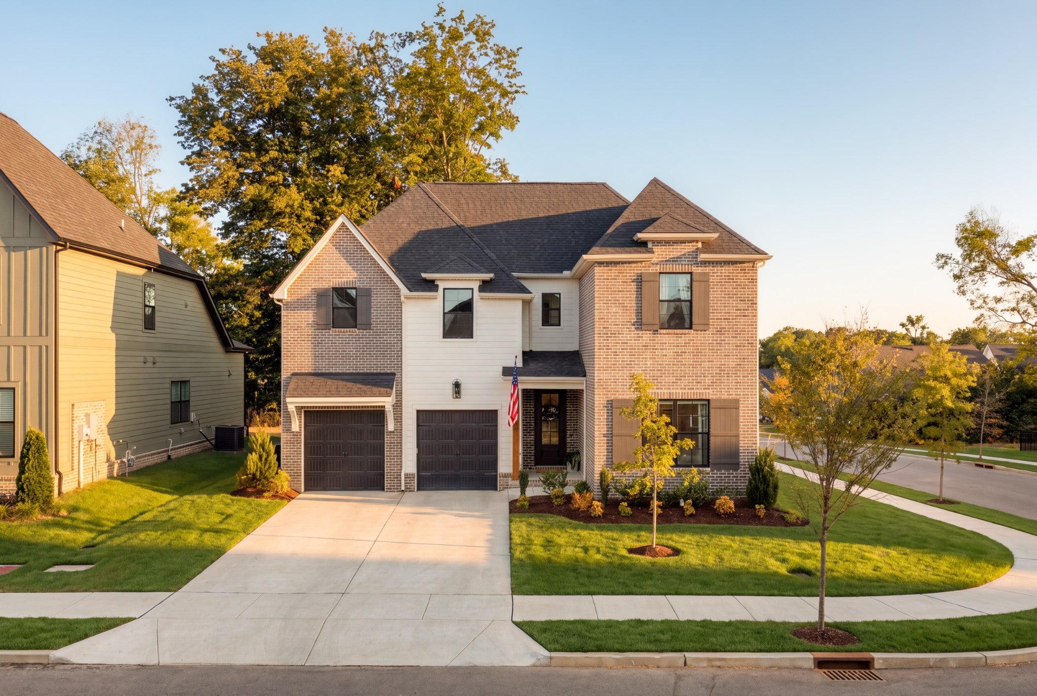 3306 Sassafras Ln