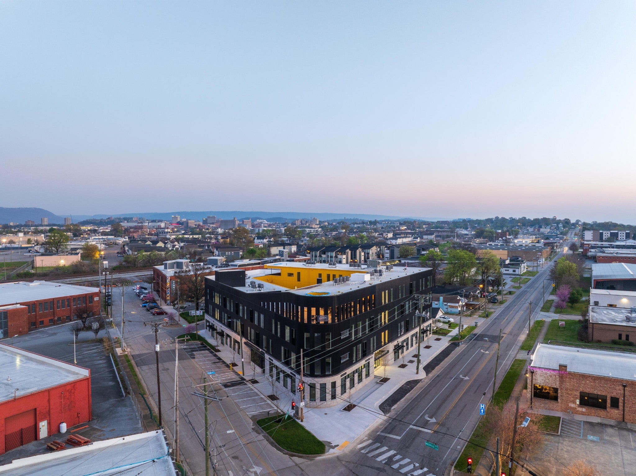 1939 Central Avenue 225