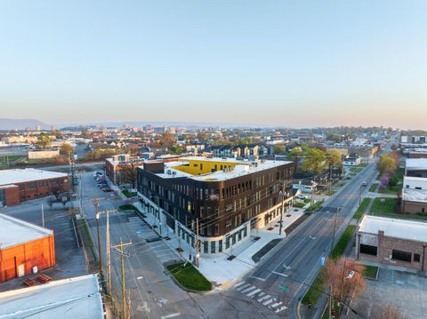 Photo of 1939 Central Avenue #225, Chattanooga, TN 37408 (MLS # 3193980)