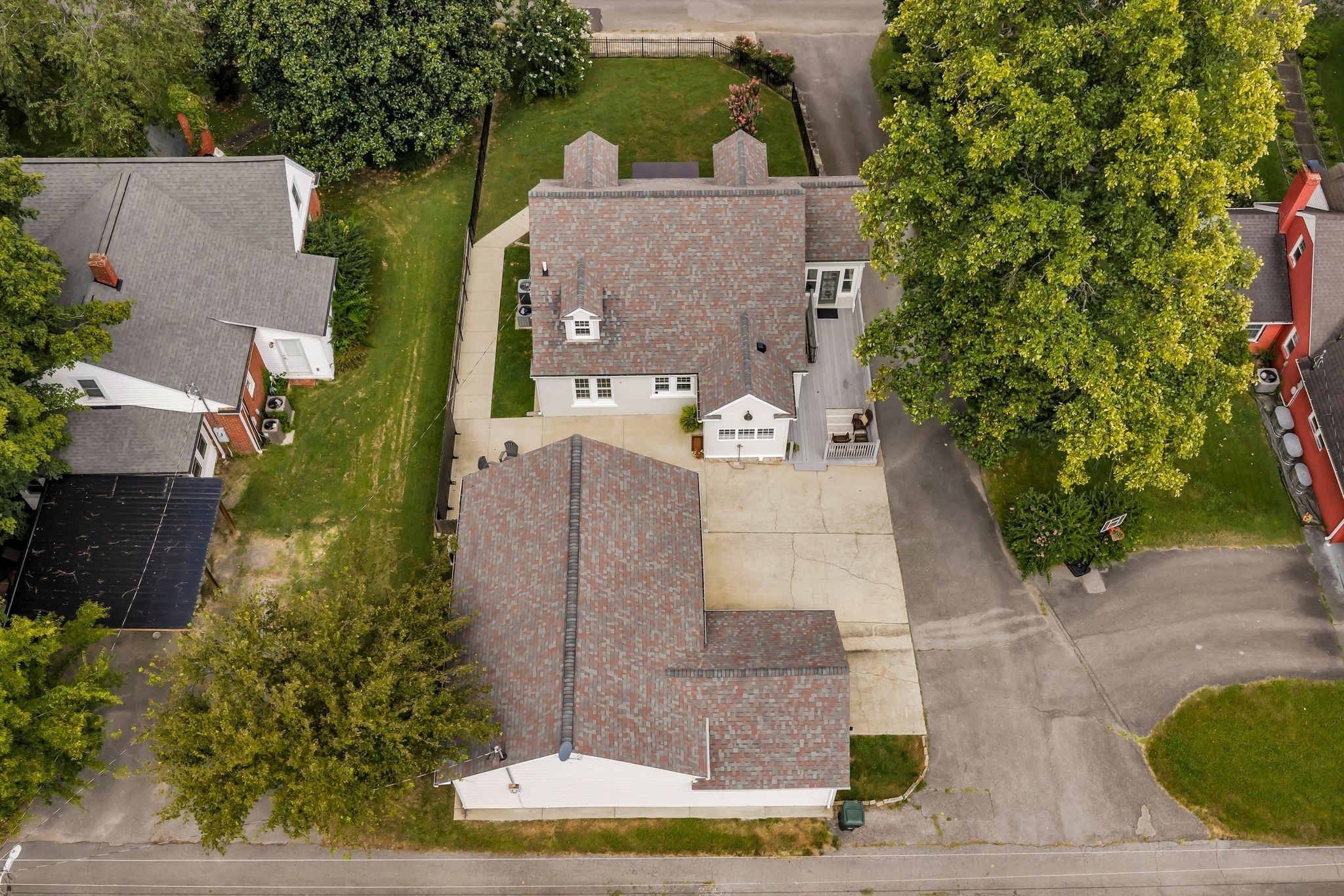 404 Murrell St