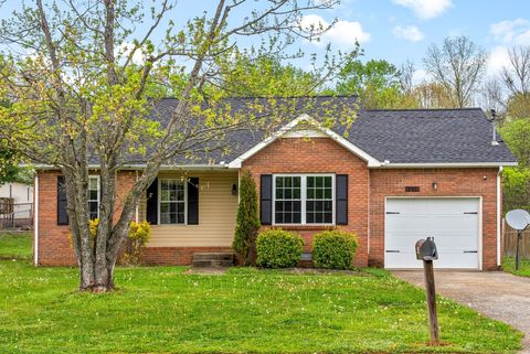 352 Broadmore Dr Clarksville TN 37042