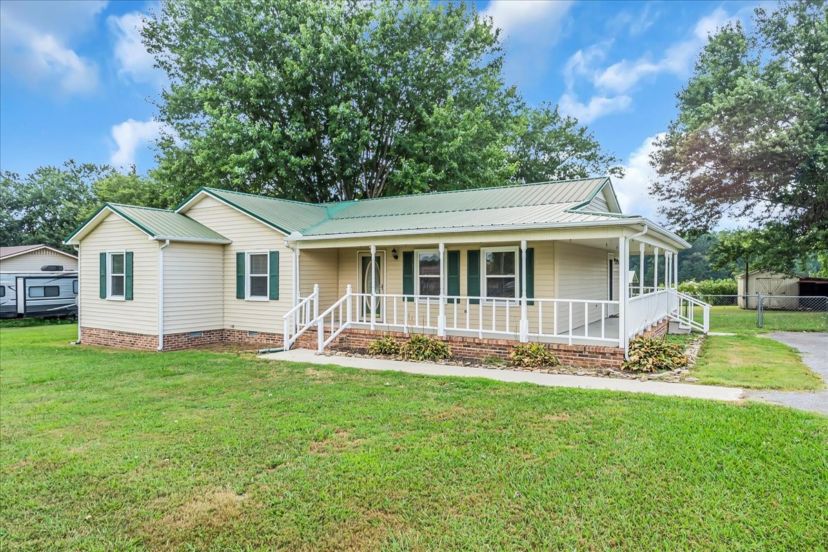 179 Eaton Hts