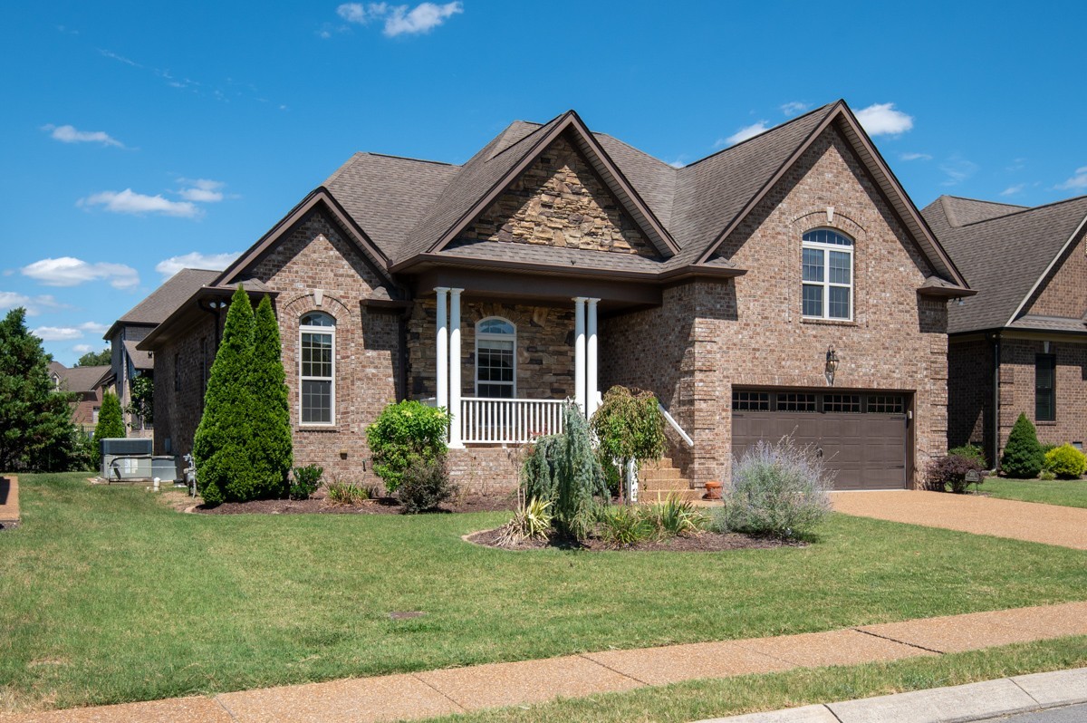 2011 Stonebrook Cir