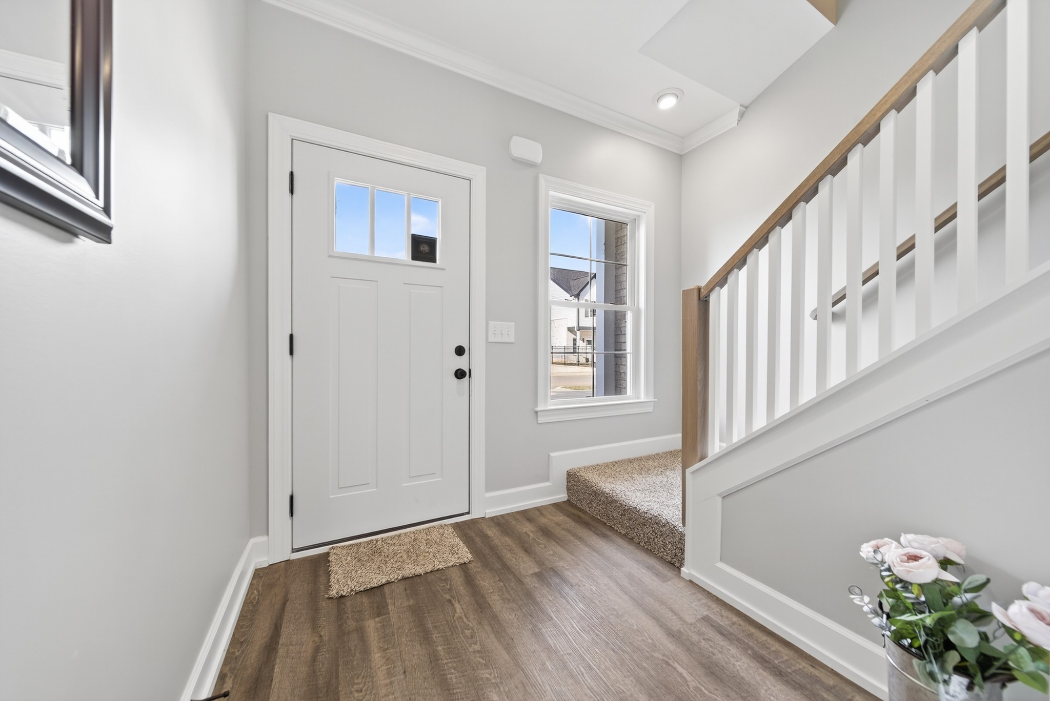 101 Maple View Dr