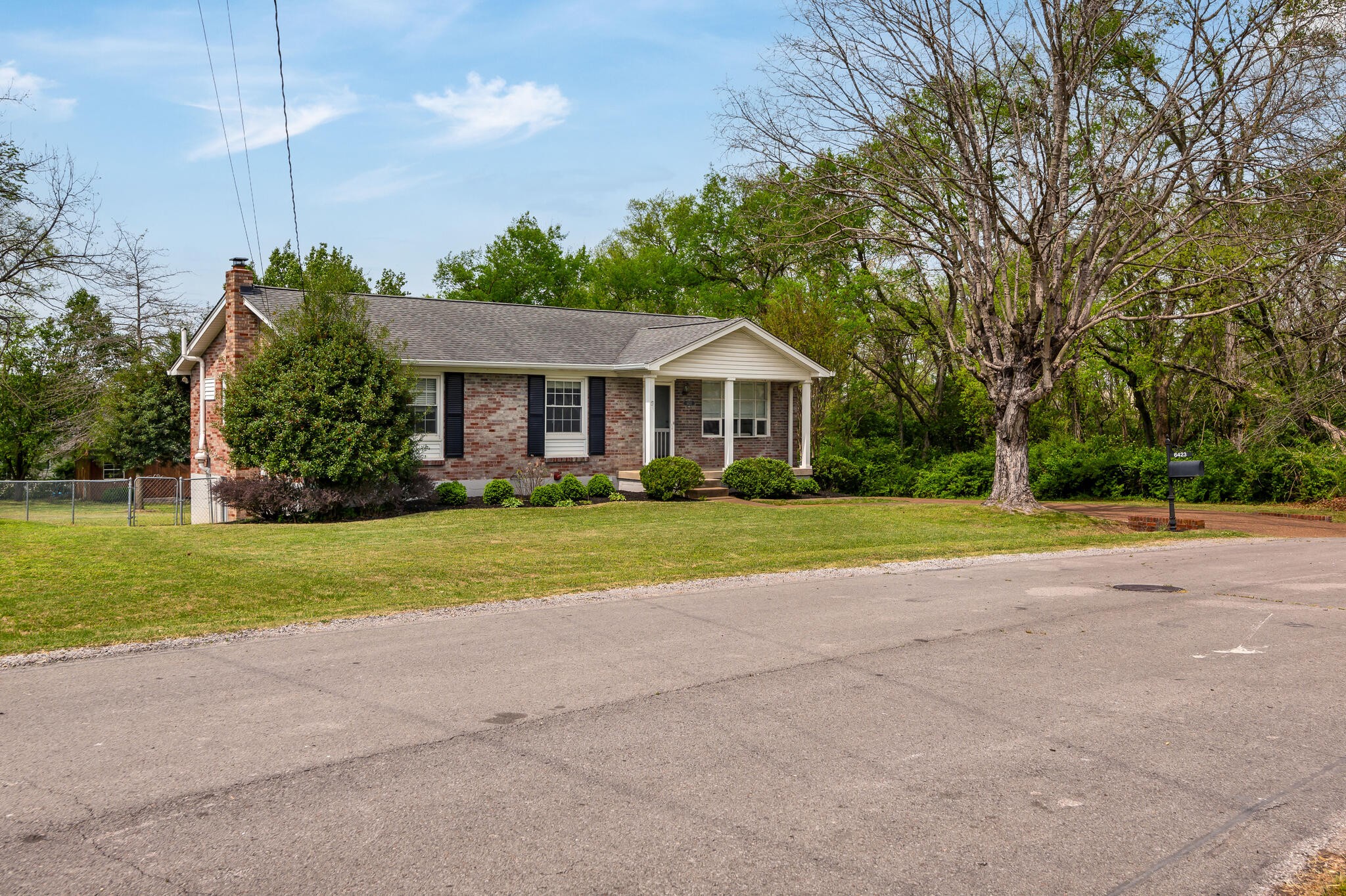 6423 Futura Dr