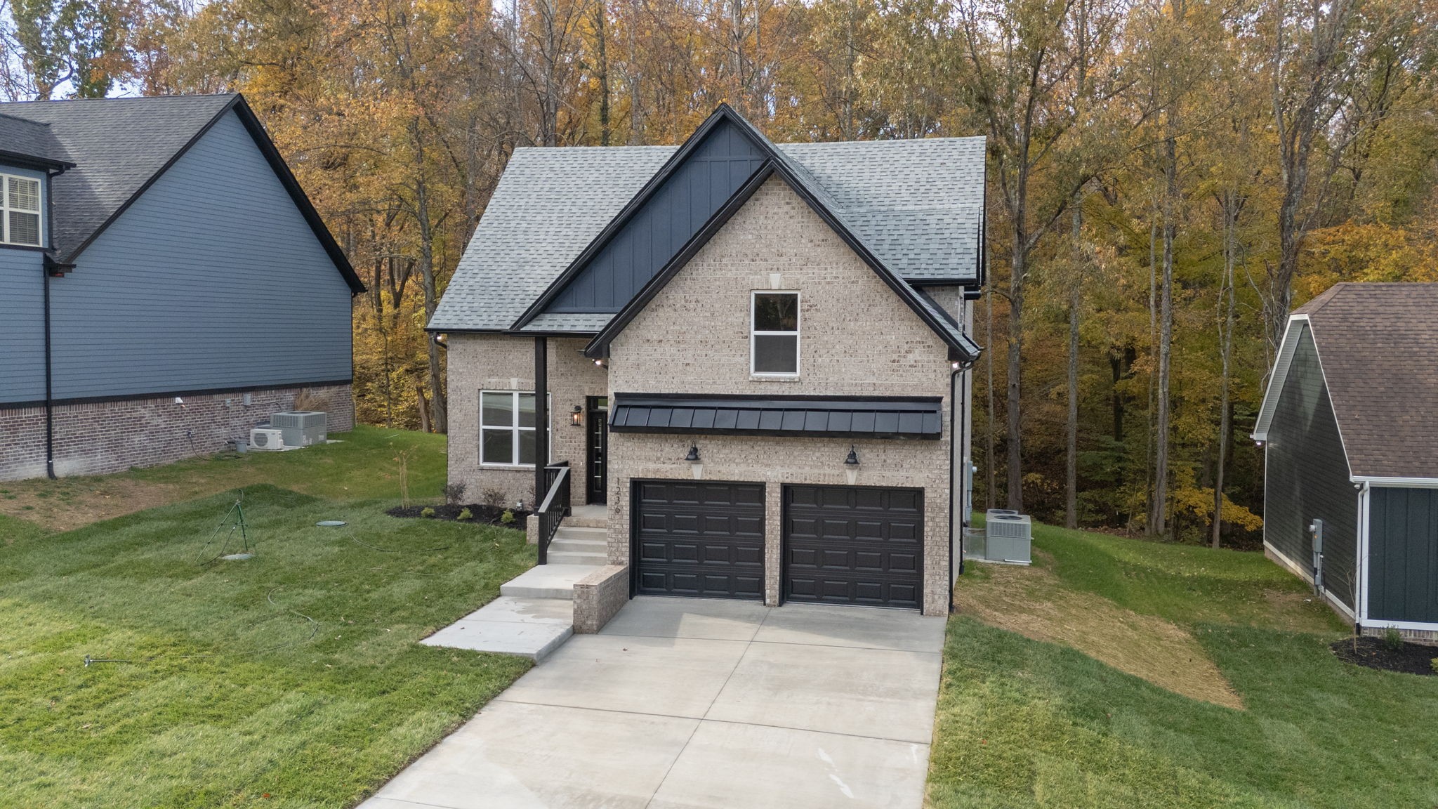 1236 Rooster Ridge Rd