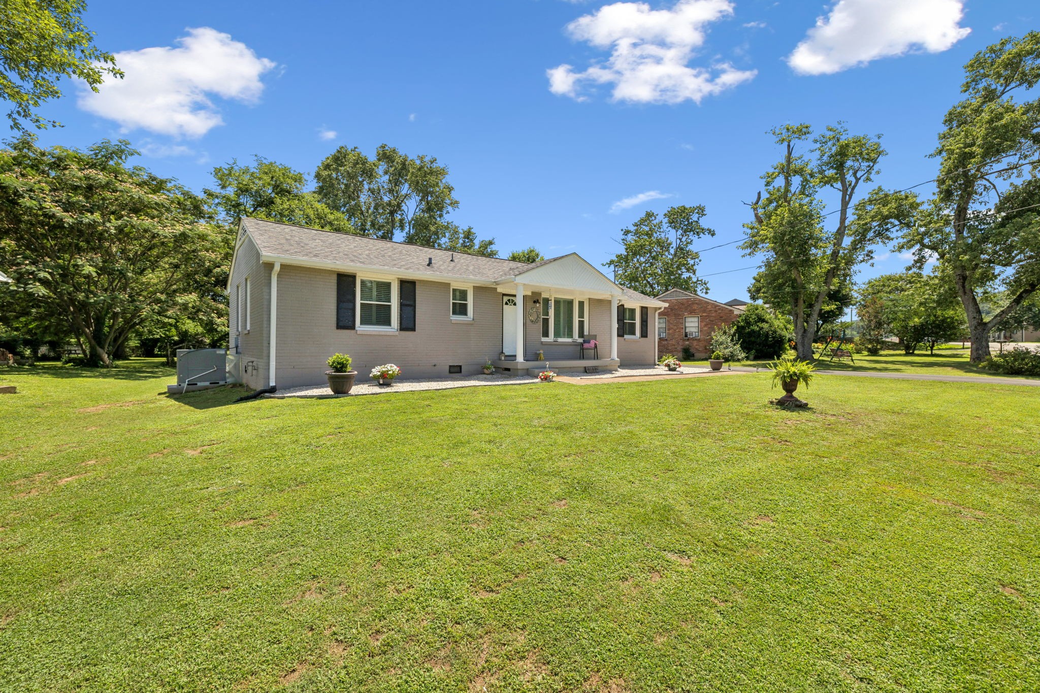 3132 Stafford Dr