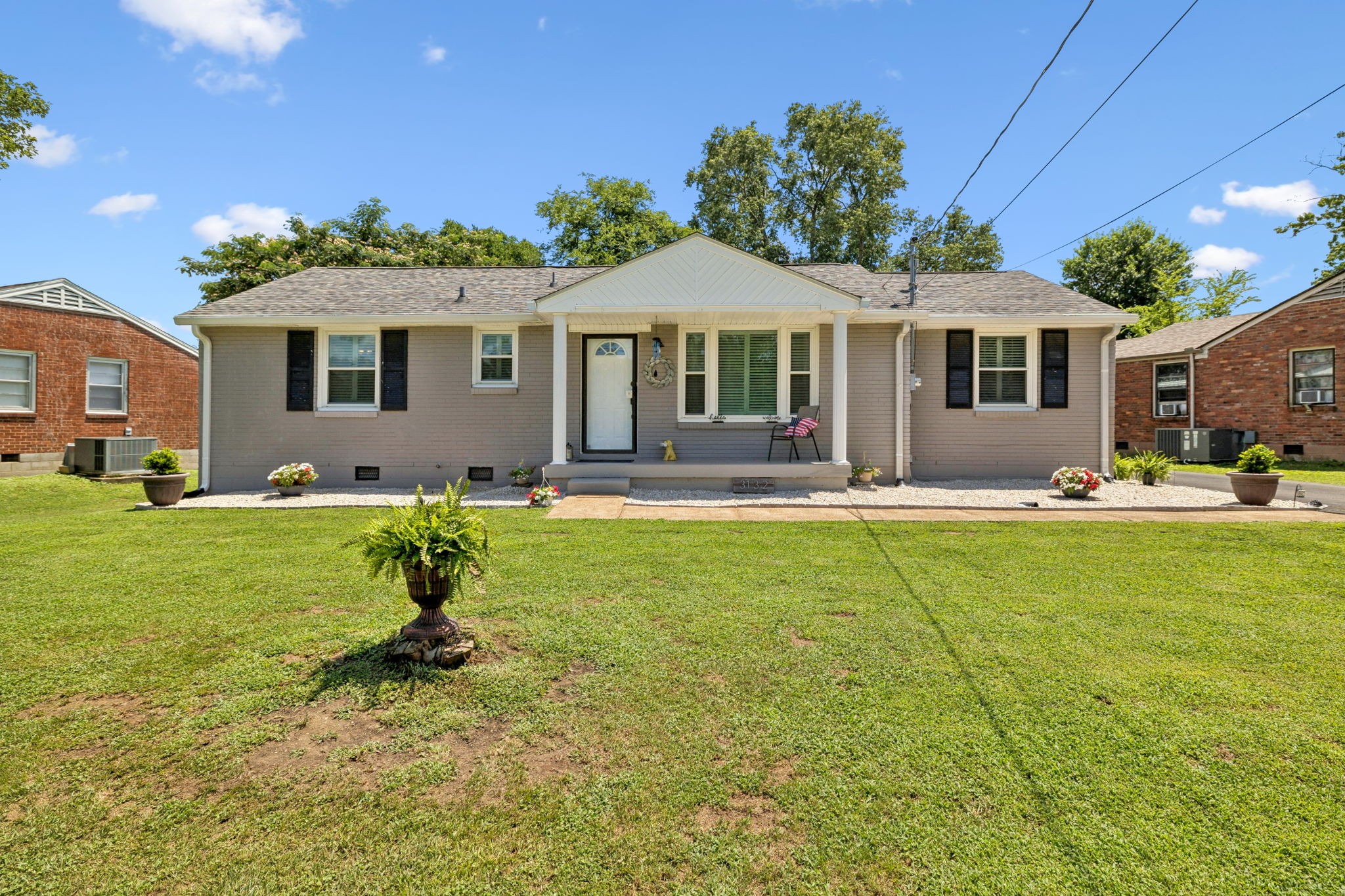 3132 Stafford Dr