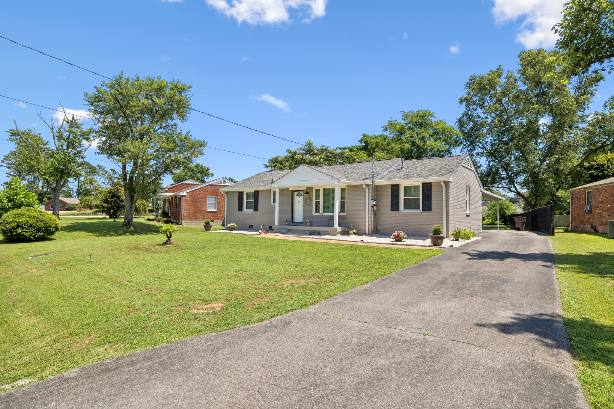 3132 Stafford Dr
