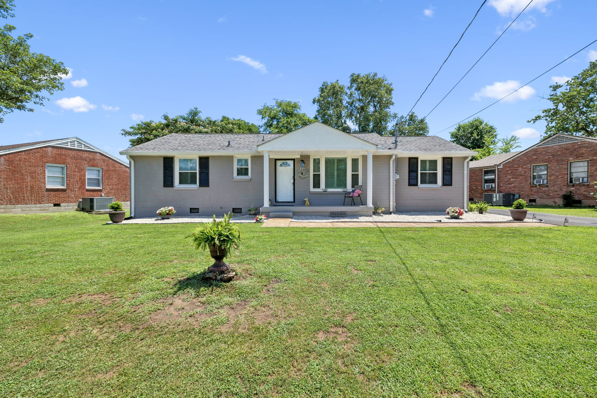 3132 Stafford Dr