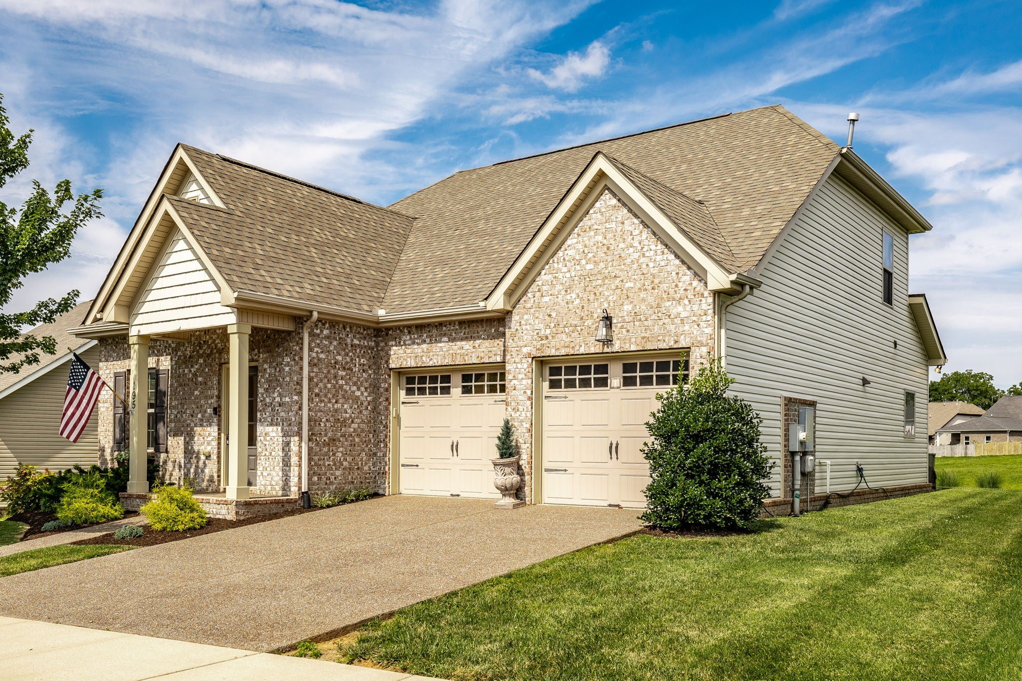 195 Bexley Way