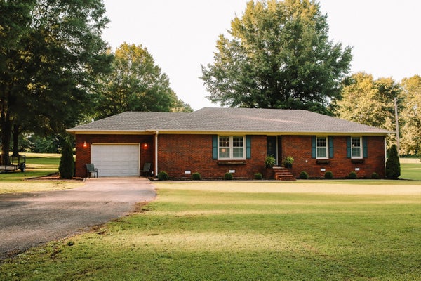 165 NOLES LN, HUNTINGDON, TN 38344 - Image a47f0ce3bc2aaab475e30157dd9bcb6a/839829333