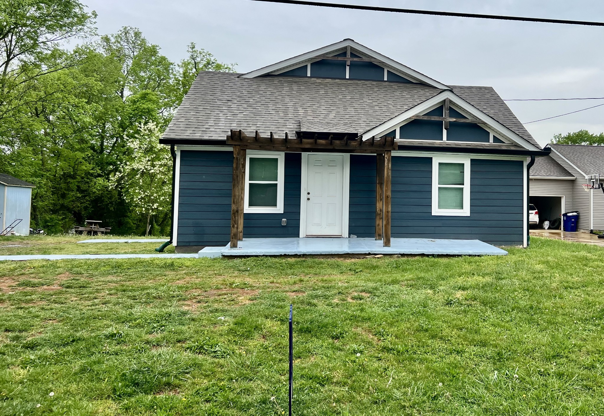 144 Shelbyville Mills Rd