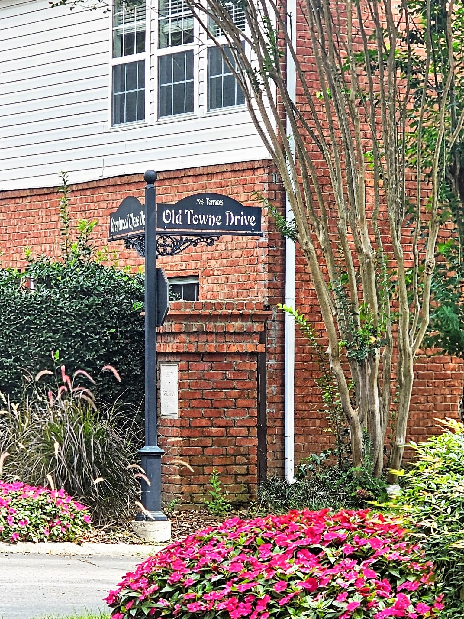 426 Old Towne Dr