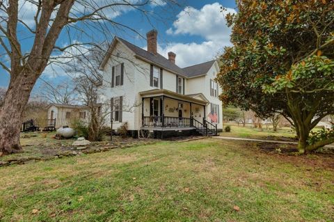 308 South High Street Petersburg TN 37144