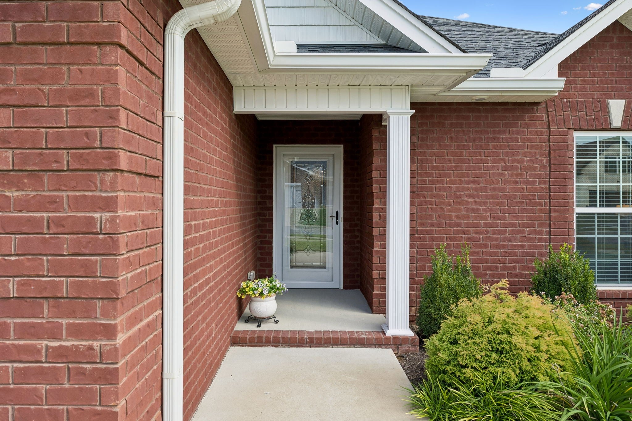 571 Dottie Dr