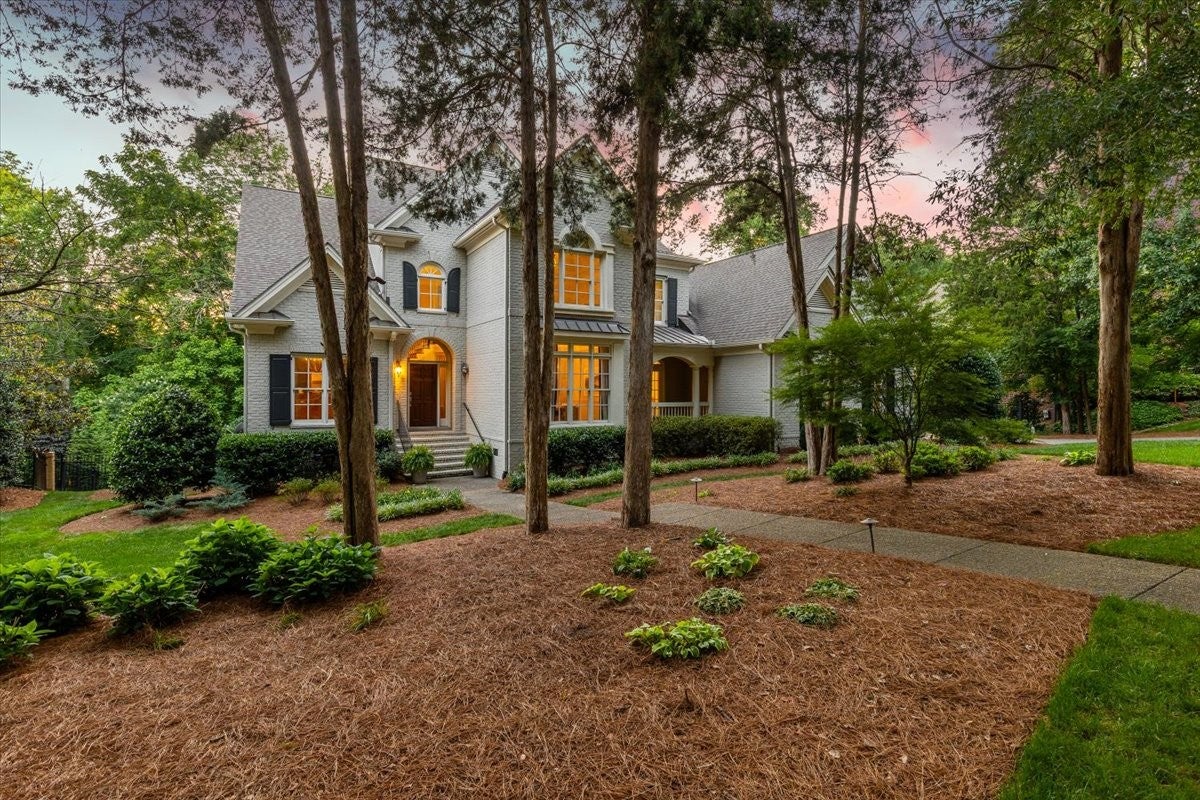 1107 Vaughn Crest Dr