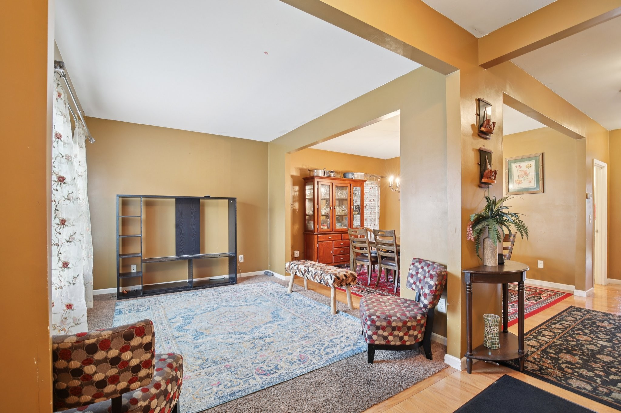 281 Cobblestone Lndg