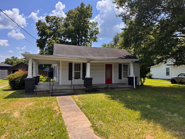 407 Riverview Dr