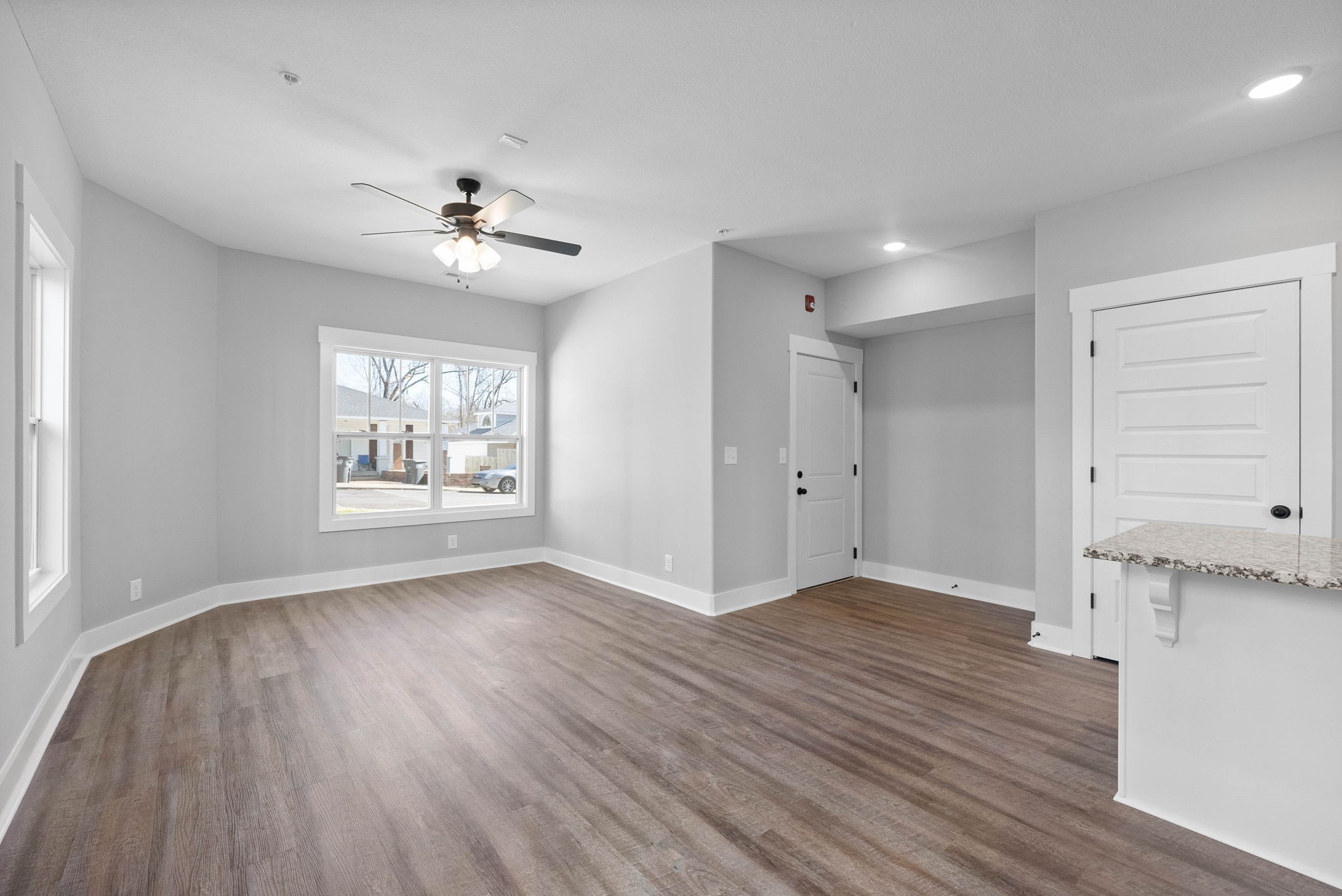 330 Academy Ave 101