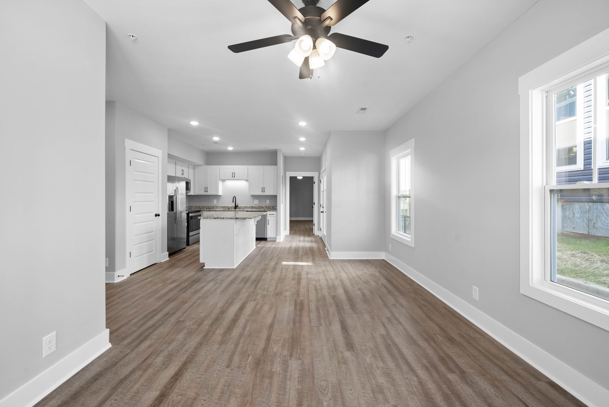 330 Academy Ave 101