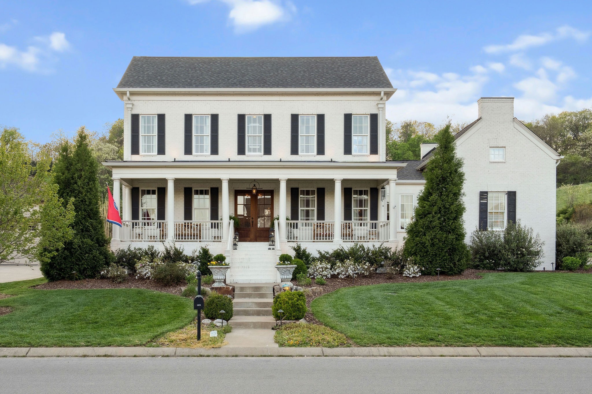 2191 Hartland Rd