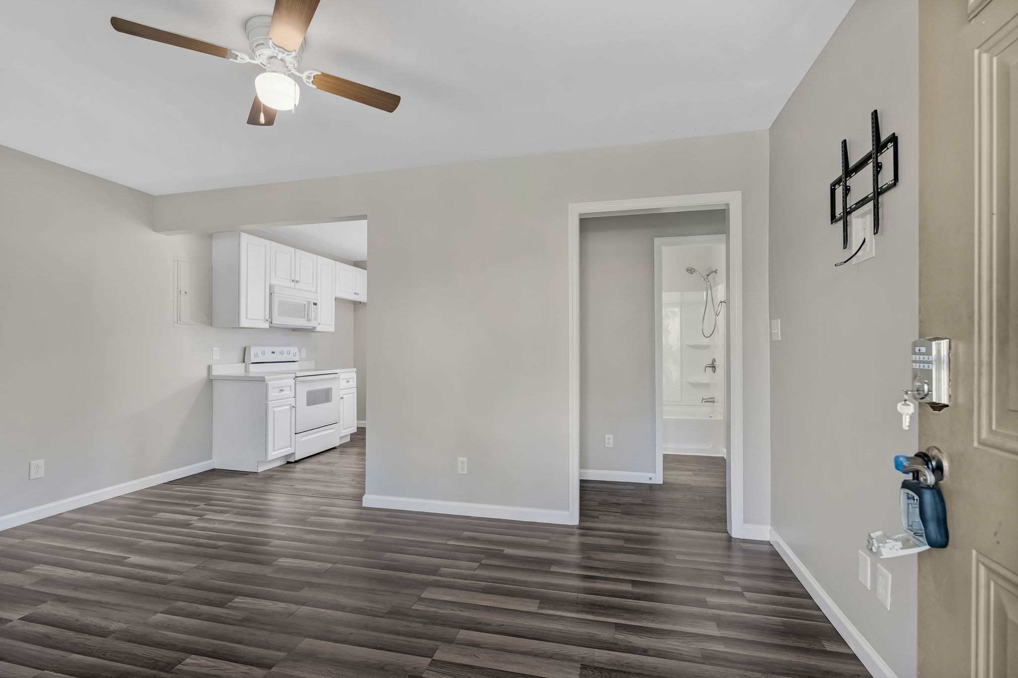 212 Marbury Rd