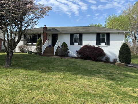 Photo of 108 Maureen Dr, Hendersonville, TN 37075 (MLS # 3167890)