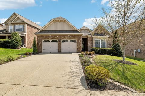 262 Meandering Dr Lebanon TN 37090