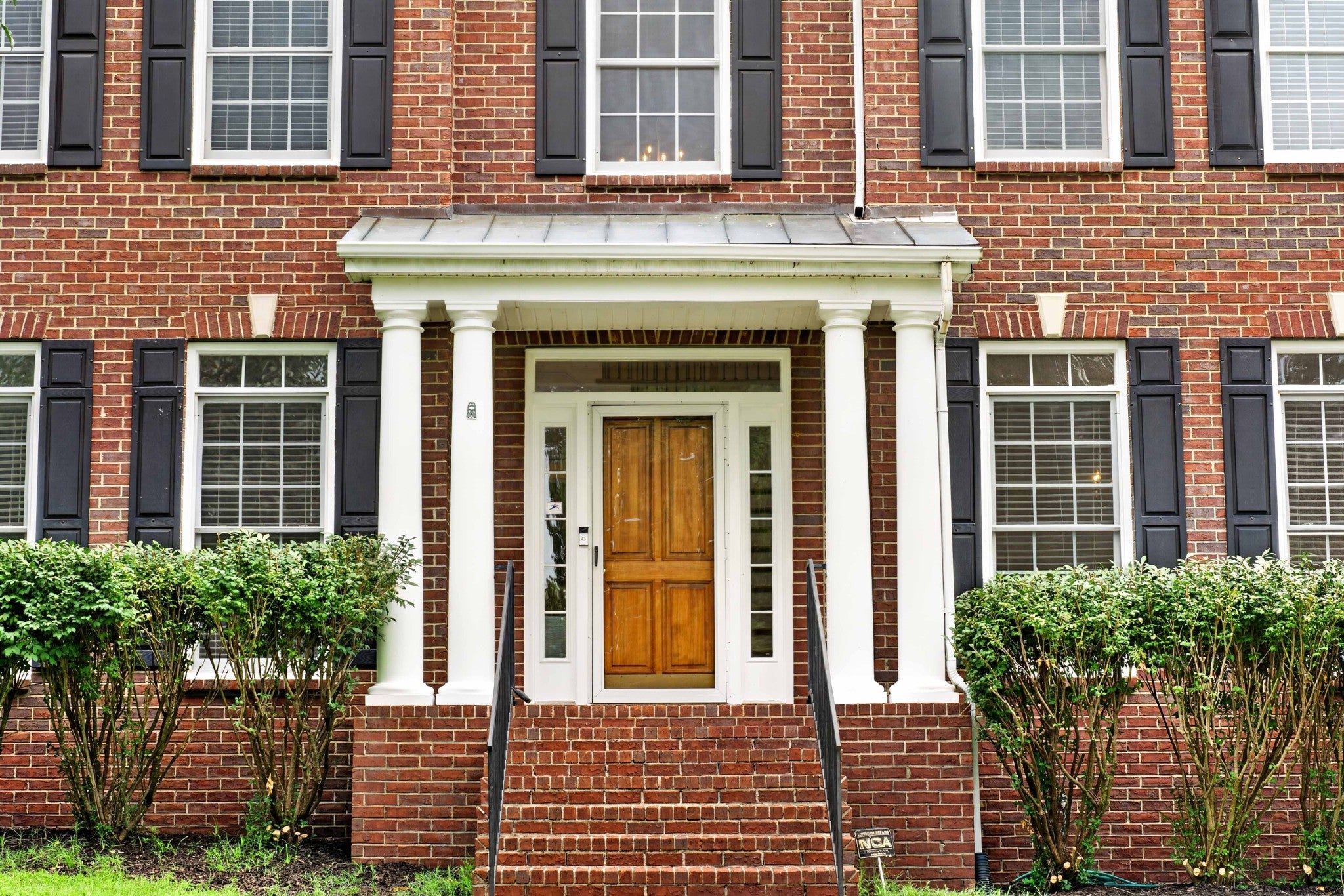 110 Shorecrest Cir