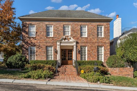 Photo of 815 Foster Hill, Nashville, TN 37215 (MLS # 3042528)