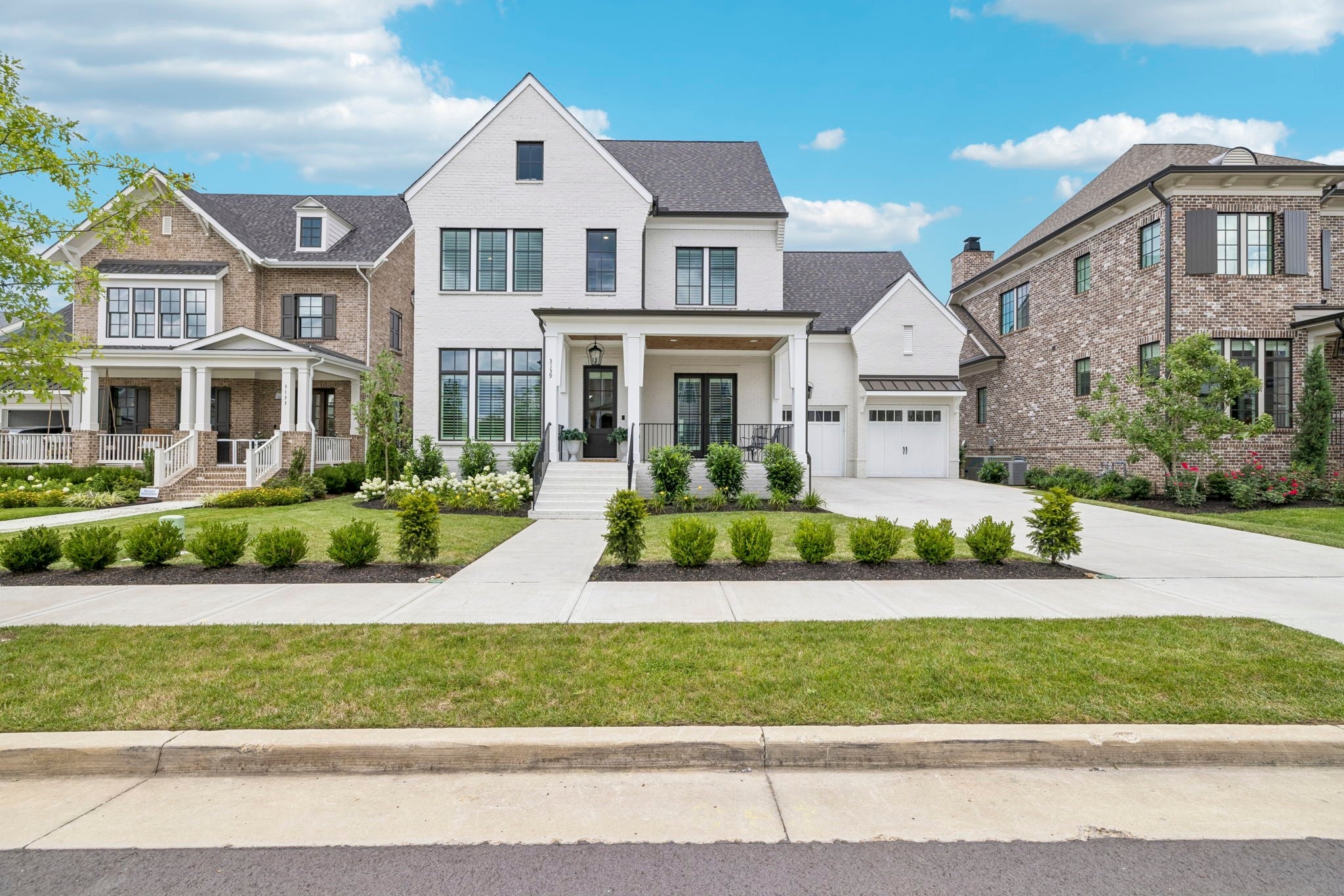 3139 Long Branch Cir