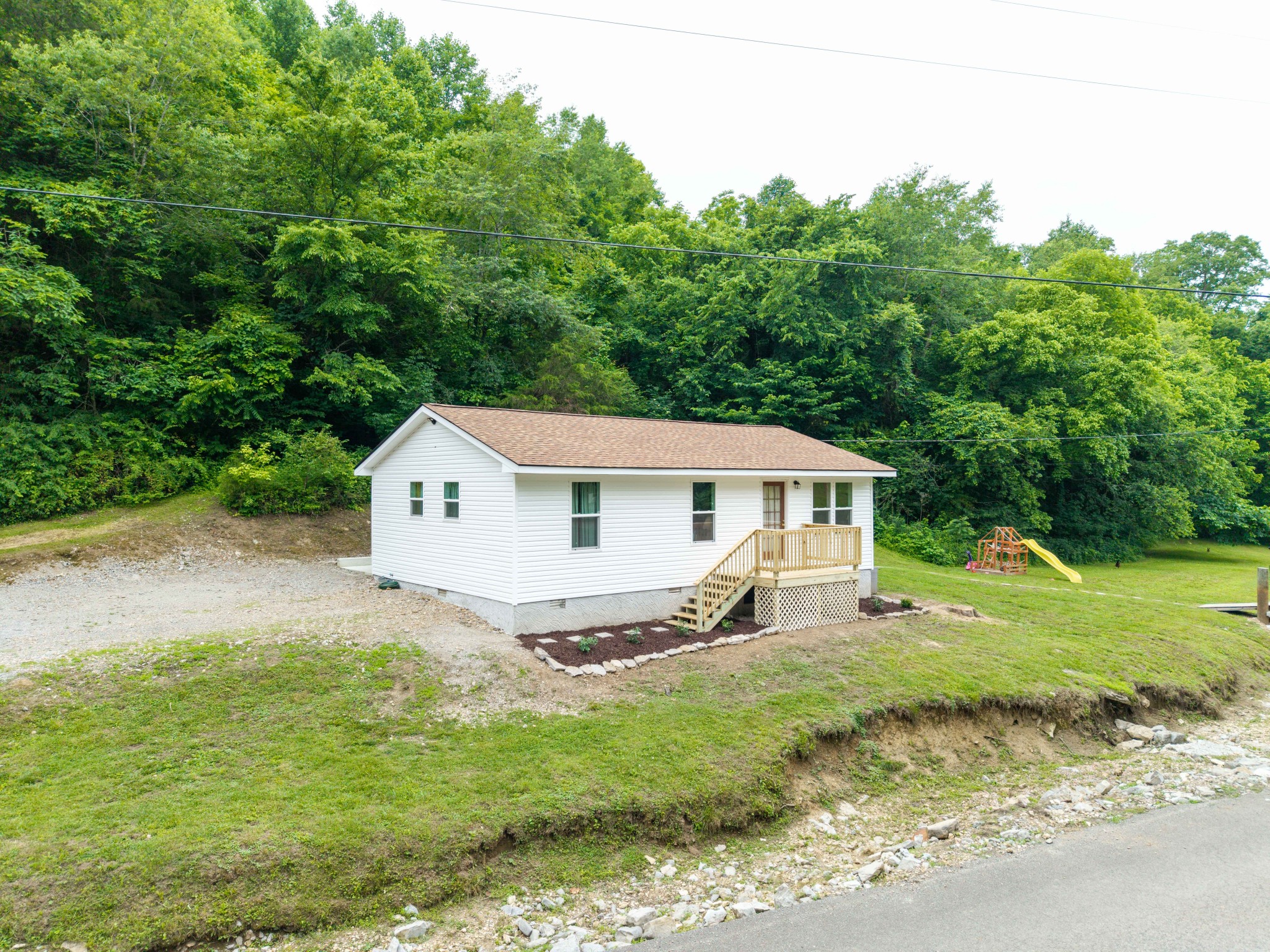 1784 Hurricane Creek Rd