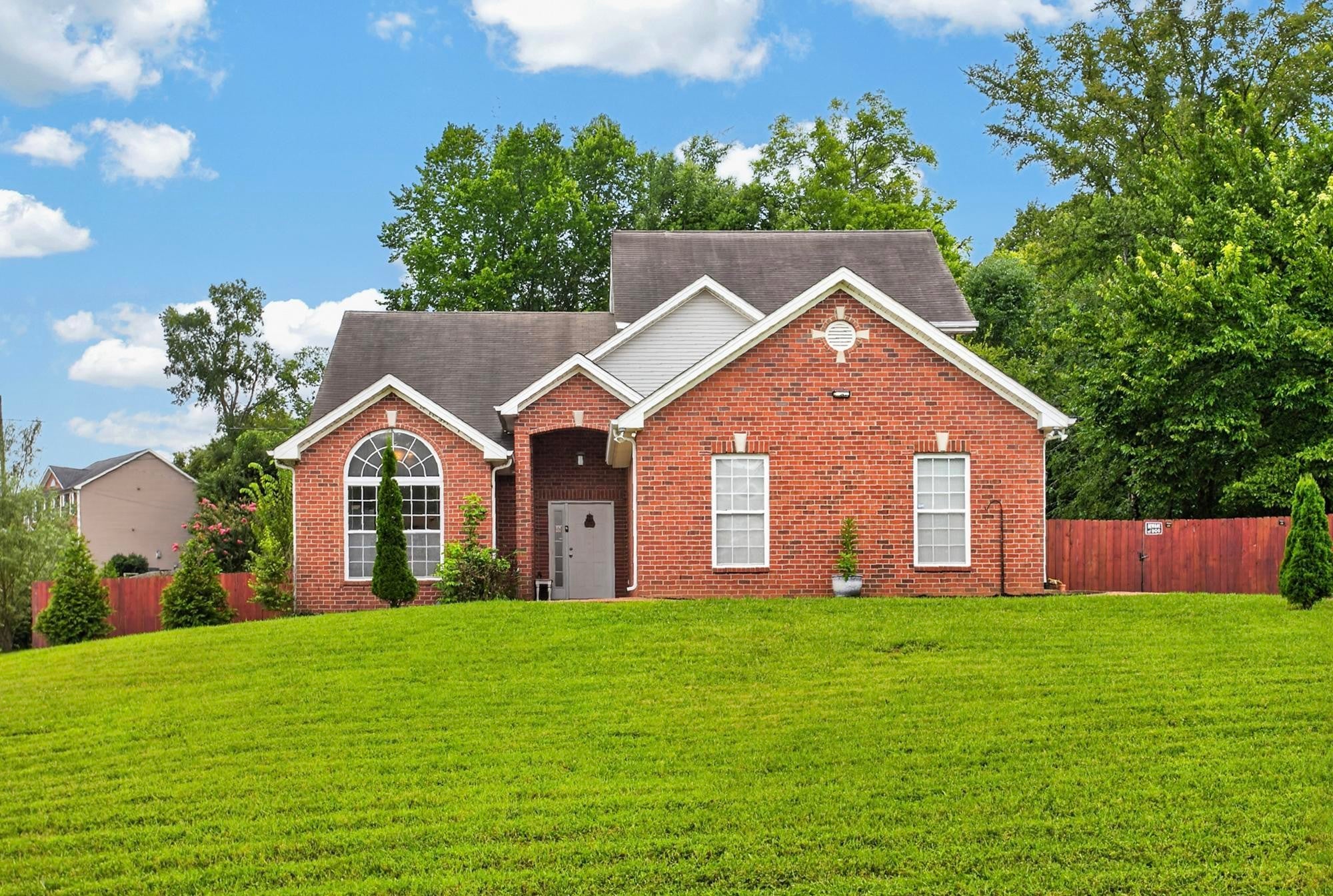 4-bed home for sale in Nolensville, TN 37135, 101 Wiggins Ct 101 Wiggins Ct, Nolensville TN 37135 4-bed home, photo 1 of 45