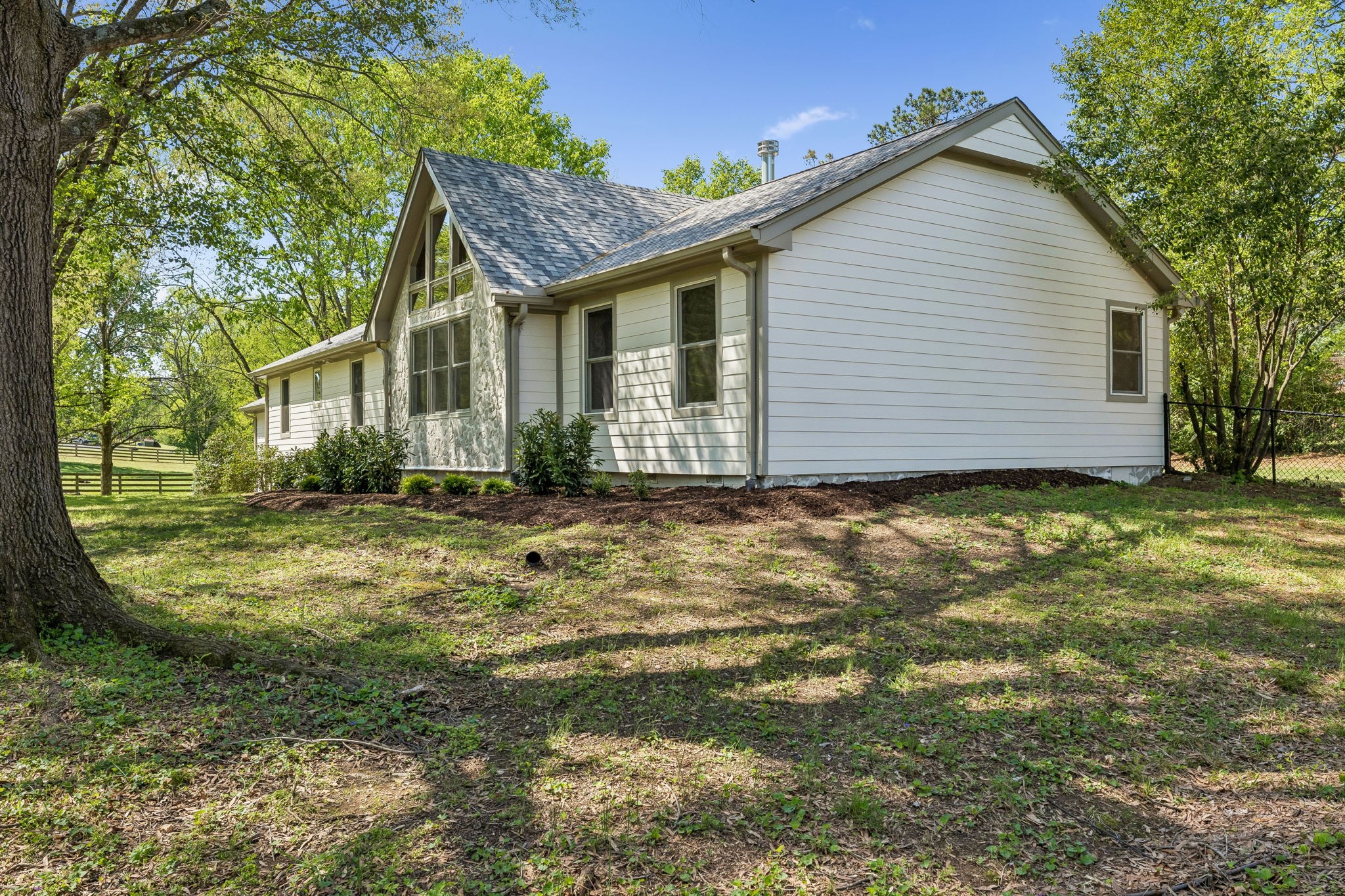 110 Green Valley Blvd